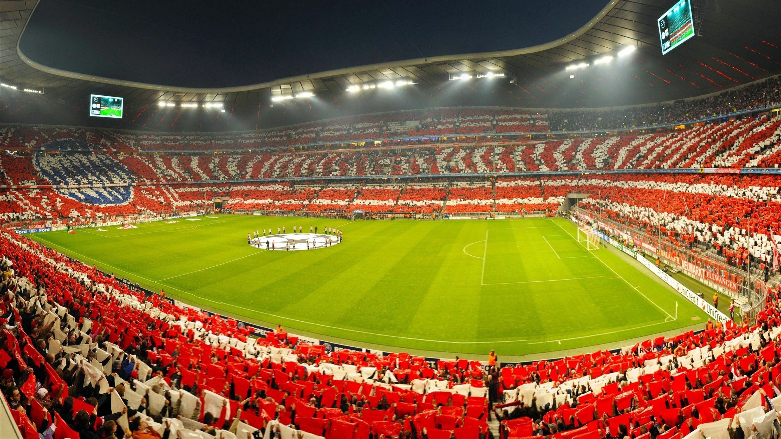 在季后赛关键战中，蒂伊多次抢断反击，成为球队防守的“定海神针”！